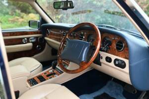 Bild 2/25 von Bentley Turbo R (1996)