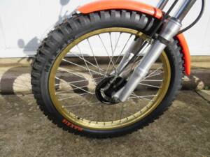 Image 26/34 of Honda TLR 200 (1983)