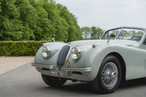 Bild 34/52 von Jaguar XK 120 DHC (1953)