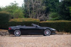 Bild 44/50 von Aston Martin DB 9 Volante (2006)