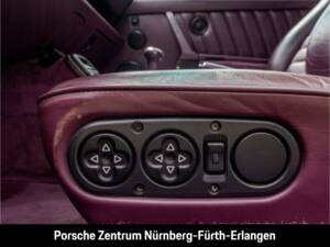 Bild 35/48 von Porsche 911 Carrera 4 (1991)