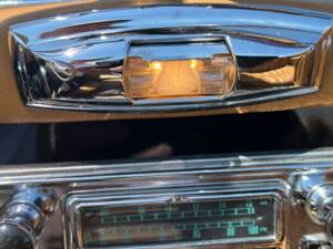 Image 16/53 of Mercedes-Benz 190 SL (1956)
