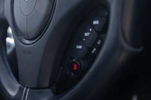 Image 11/50 of Aston Martin Vanquish Volante (2014)