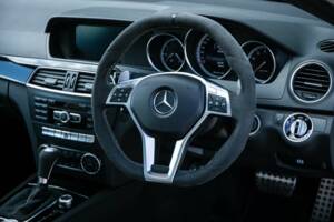 Image 26/33 of Mercedes-Benz C 63 AMG "Edition 507" (2013)