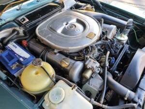 Image 21/26 of Mercedes-Benz 500 SL (1981)
