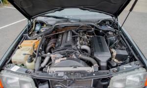 Bild 5/27 von Mercedes-Benz 190 E 2.3-16 (1985)