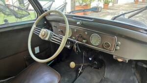 Image 30/42 of FIAT 500 C Belvedere (1953)