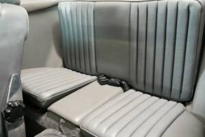 Afbeelding 4/24 van Mercedes-Benz 560 SL (1988)