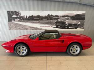 Afbeelding 2/21 van Ferrari 308 GTSi (1982)