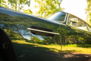 Afbeelding 13/76 van Aston Martin DB 4 (1961)