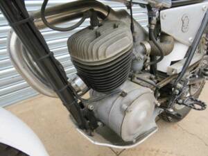 Immagine 16/38 di BSA Bantam D 14/4 Supreme (1968)