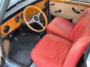 Immagine 2/19 di Austin Mini 1000 (1983)