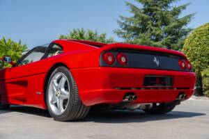 Bild 55/100 von Ferrari F 355 F1 GTS (1998)