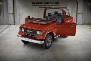 Afbeelding 9/100 van Toyota Land Cruiser LJ77 (1991)