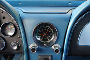 Bild 30/50 von Chevrolet Corvette Sting Ray (1966)