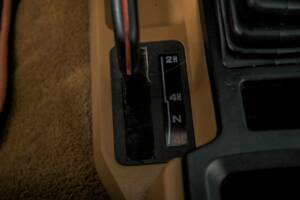 Bild 25/50 von Jeep Cherokee 2.8L V6 (1986)