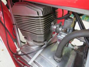 Bild 25/45 von MV Agusta 125 Sport (1976)
