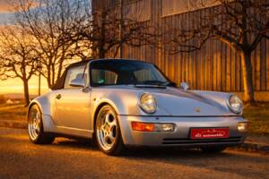 Image 5/37 de Porsche 911 Carrera 2 (WTL) (1992)
