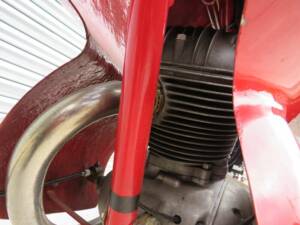Imagen 21/45 de Moto Morini 175 GT (1958)