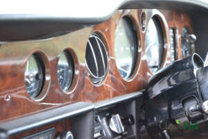 Imagen 37/50 de Rolls-Royce Silver Shadow II (1978)