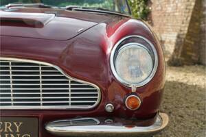 Bild 40/50 von Aston Martin DB 6 Vantage (1966)