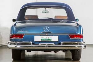 Bild 8/20 von Mercedes-Benz 220 SE b (1965)