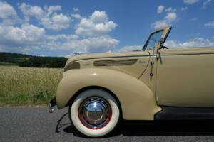 Immagine 22/44 di Ford V8 (1938)