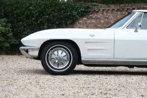 Imagen 26/50 de Chevrolet Corvette Sting Ray Convertible (1964)
