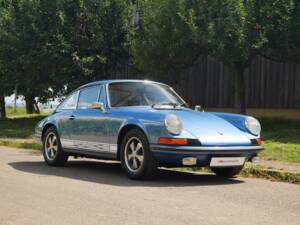 Imagen 2/35 de Porsche 911 2.4 T (1973)
