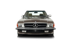 Image 2/48 de Mercedes-Benz 560 SL (1989)