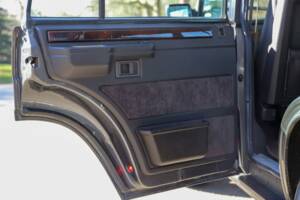 Immagine 41/50 di Land Rover Range Rover Vogue LSE (1994)