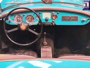 Image 28/41 of MG MGA 1500 (1958)