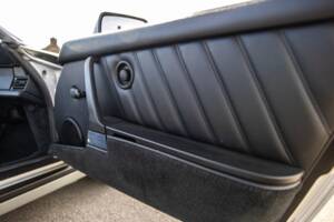 Image 75/132 of Porsche 911 Speedster 3.2 (1989)