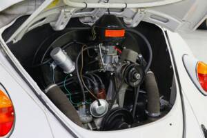 Image 32/39 of Volkswagen Escarabajo 1200 A (1965)
