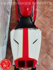 Obraz 16/38 pojazdu Ducati 916 (1998)