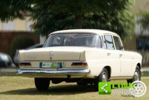 Bild 6/10 von Daimler 2.5 Litre V8 (1967)