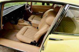 Image 39/50 de Jaguar E-Type (2+2) (1969)