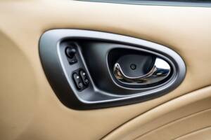 Afbeelding 38/50 van Aston Martin V12 Vanquish S (2007)