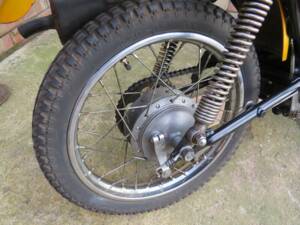 Bild 25/32 von Yamaha DUMMY (1972)