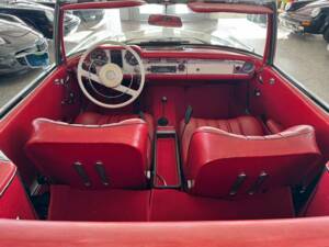 Image 12/16 de Mercedes-Benz 250 SL (1967)