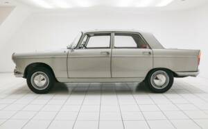 Bild 2/18 von Peugeot 404 (1963)