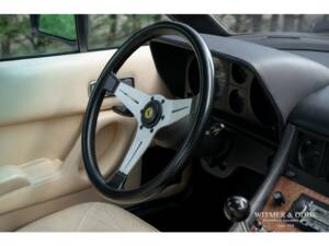 Immagine 14/33 di Ferrari 400i (1981)