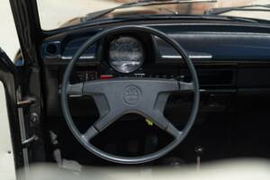 Image 42/50 of Volkswagen Beetle 1303 (1975)