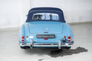 Image 6/40 of Mercedes-Benz 190 SL (1962)