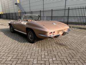 Bild 6/8 von Chevrolet Corvette Sting Ray Convertible (1964)