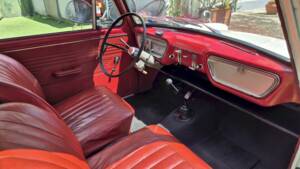 Image 41/63 of Ford Anglia (1965)