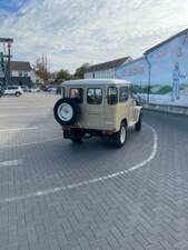 Bild 2/5 von Toyota Land Cruiser BJ 40 (1977)