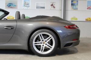 Image 5/13 of Porsche 911 Carrera (2016)