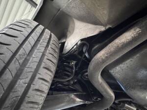Bild 40/49 von Mercedes-Benz E 320 T (1993)