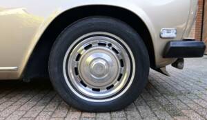 Image 46/50 of Rolls-Royce Silver Shadow II (1977)